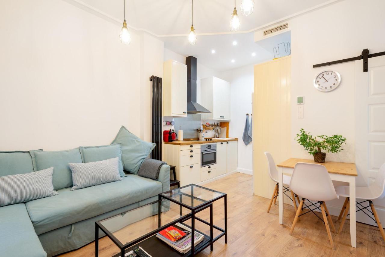 1 Bedroom 1 Bathroom Furnished - Malasana - Cozy & Modern - Mintystay 마드리드 외부 사진